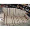 Image 2 : Couch 84'' Wide 