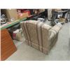 Image 8 : Couch 84'' Wide 