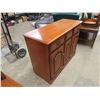 Image 2 : Maple Cabinet 32'' x 42'' x 17''