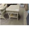 Image 8 : 4 Piece Wicker Set: Settee 58'' Wide , End Table 22'' x 18'' x 21'', Coffee 