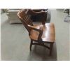 Image 2 : Vintage Oak Chair 