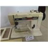 Image 2 : Pfaff Portable Sewing Machine Model Hobbymatic 807 