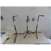 Image 1 : 3 Guitar Stands