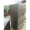 Image 2 : Samsung Fridge with Bottom Freezer 69'' x 32'' x 28''