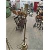 Image 5 : 2 Vintage Floor Lamps - 1 Bridge 
