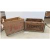 Image 1 : 2 Wood Crates : Drewrys 13'' x 18 1/2'' x 10'' & 7UP 11 3/4'' x