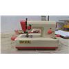 Image 6 : Kenmore Ultra Stitch 12 Sewing Machine , Crystal Kids Sewing Machine 
