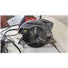 Image 2 : Black and Decker 7 1/4'' Power Circular Saw , Century 6/12 V Charger