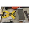 Image 5 : Black and Decker Cordless Blower, Welding Helmet, 200' Tape , 
