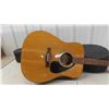 Image 4 : Yamaha Acoustic Guitar Model F-310 with Hard Case 