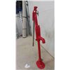 Image 4 : Vintage Monarch Water Pump 51'' Tall
