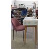 Image 2 : Makeup Table 31 1/2'' x 16'' x 31'' with Mirror and Chair