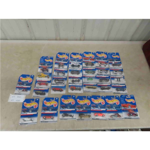 (32) 1998 Diecast Hotwheels, All in Packages