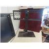 Image 2 : Samsung 32'' TV with Remote and Stand