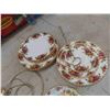 Image 2 : 28 Pieces of Royal Albert Old Country Rose & A Few Others