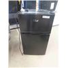 Image 1 : Master Chef Bar Fridge with Freezer 33'' x 18 1/2'' x 20''