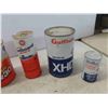 Image 2 : 7 Gulf Oil Cans 5/7 Full of Product: Super 10w30, Super Duty, Premium 10w30, XHD, Gas