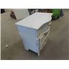 Image 2 : White 3 Drawer Night Stand 26'' x 24'' x 17'' 