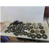 Image 1 : 60 New Grinding Discs 5'' + 4 1/2'' 