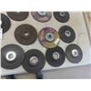Image 3 : 60 New Grinding Discs 5'' + 4 1/2'' 