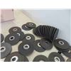 Image 8 : 60 New Grinding Discs 5'' + 4 1/2'' 