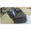 Image 2 : New Ashley Leather/Leather Style 1 Piece of Sectional