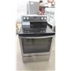 Image 1 : Whirlpool Range Gold Series Stove