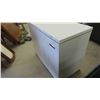Image 2 : General Chest Freezer 34'' x 41 1/2'' x 21 1/2''