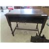 Image 2 : Walnut Desk/Stand 29'' x 34'' x 20'' *Drawer is Broken 