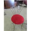 Image 2 : Vanity Stool, Clothing Rack