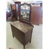 Image 2 : Dresser 34'' x 36'' x 19'' with Swinging Mirror 29'' x 26''