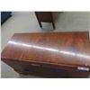 Image 2 : Cedar Lined Trunk 