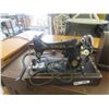 Image 2 : Singer Sewing Machine with Case