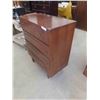 Image 2 : Walnut 4 Drawer Dresser 41'' x 34'' x 18'' 