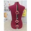 Image 2 : Seamstress Adjustable Mould