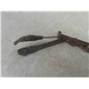 Image 2 : Vintage Wood Handle General Store Grabber 34'' Long
