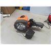 Image 2 : Rechargable Flashlight, 12V USB Charger, Magic Mount 