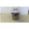 Image 1 : New RCA Ice Maker 