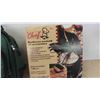 Image 2 : Chef Portable BBQ Grill Kit, Backpack with Picnic Dishes