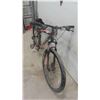 Image 2 : Marlin Trek Variable Speed Pedal Bike with Disc Break 28'' Tires