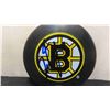 Image 2 : Boston Bruins Autographed Puck 