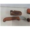 Image 2 : 3 Knives with Holsters, 7 Extra Holsters & 4 Knife Books