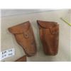 Image 4 : 5 Leather Pistol Holsters 
