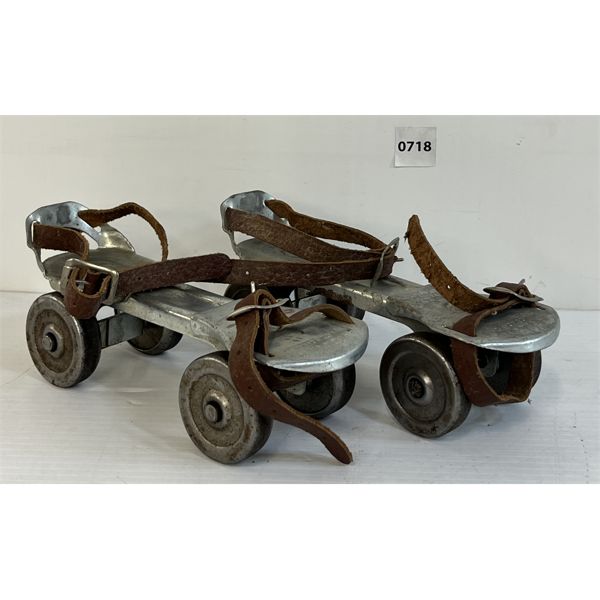 PAIR OF JACK & JILL ROLLER SKATES