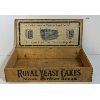 Image 5 : LOT OF 2 - CANADIAN BUTTER & ROYAL YEAST CAKES CRATES