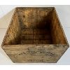 Image 7 : LOT OF 2 - CANADIAN BUTTER & ROYAL YEAST CAKES CRATES