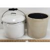 Image 4 : LOT OF 2 - ENAMEL POT & 2 GAL CROCK