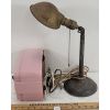 Image 3 : LOT OF 2 - PINK BAKELITE GENERAL ELEC RADIO & TABLETOP LAMP 