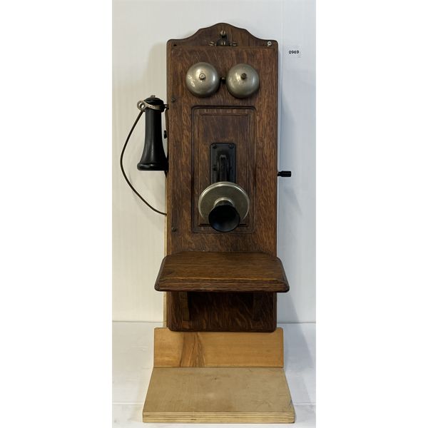 NORTHERN ELECTRIC (?) CRANK WALL PHONE