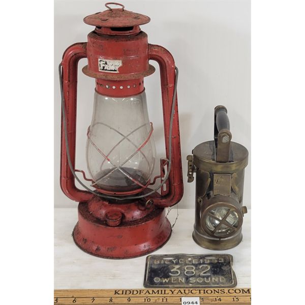 LOT OF 3 - 1953 BICYCLE LICENCE PLATE, CEAG INSPECTION & DIETZ LAMPS 